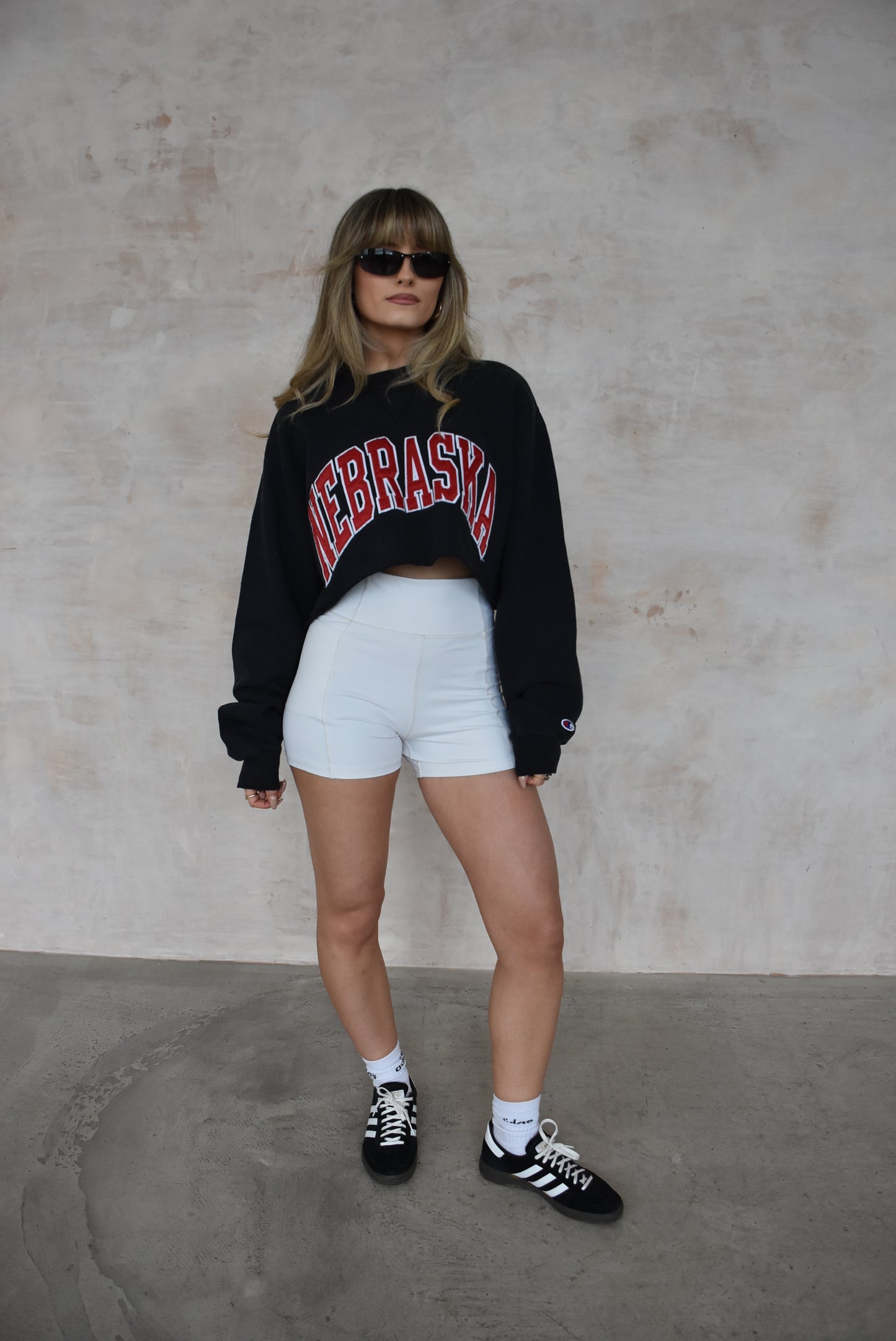 Vintage Champion Cropped Sweatshirt in Black