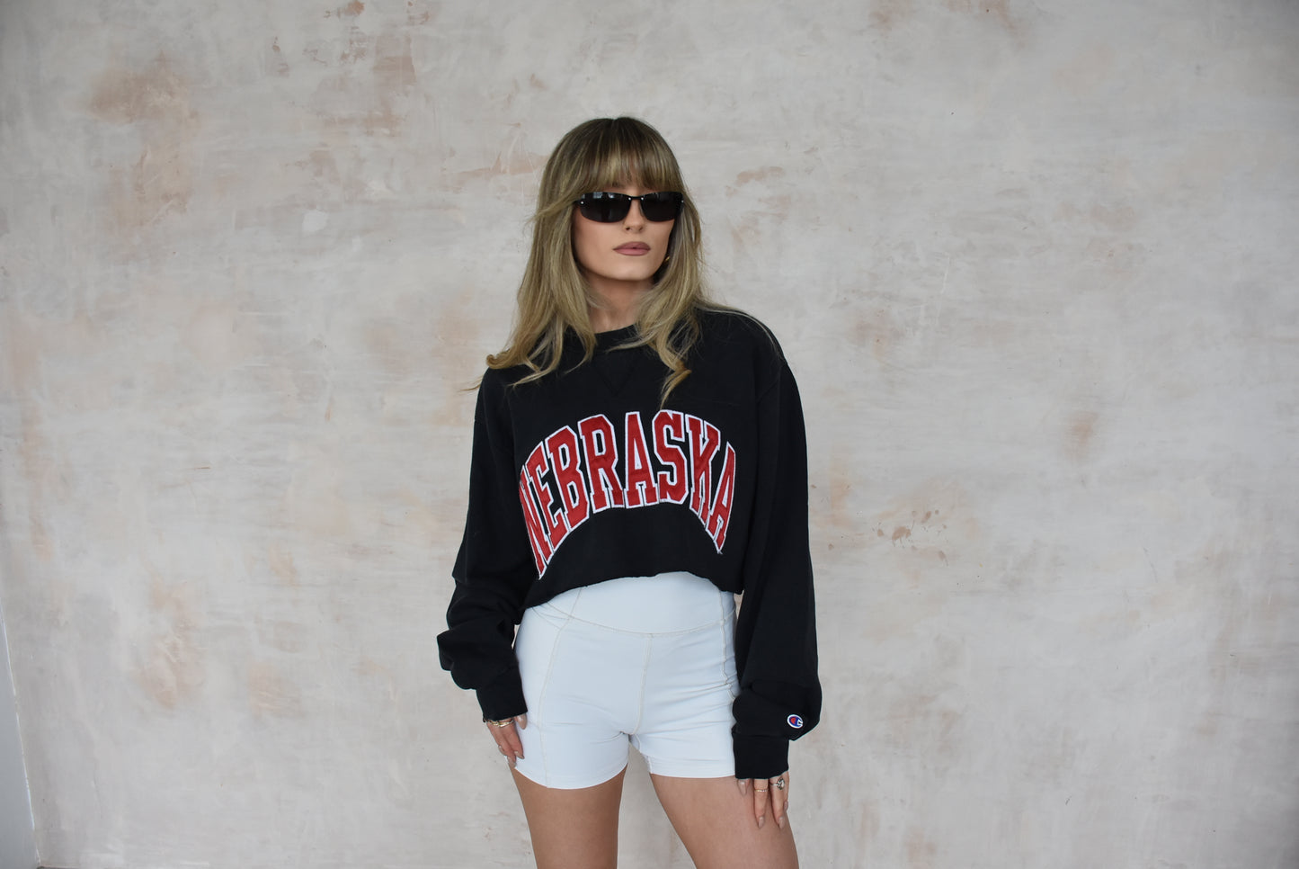 Vintage Champion Cropped Sweatshirt in Black