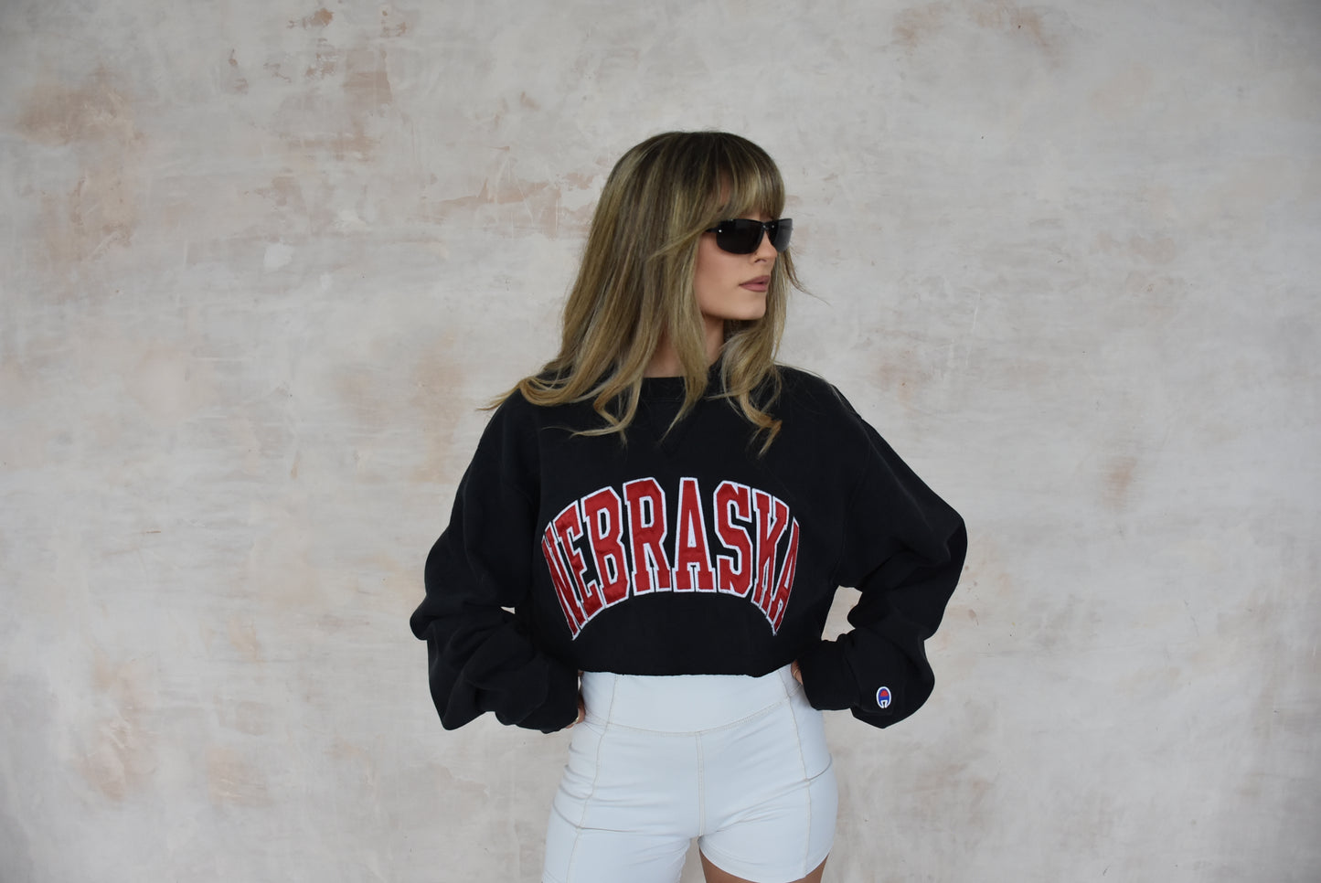 Vintage Champion Cropped Sweatshirt in Black