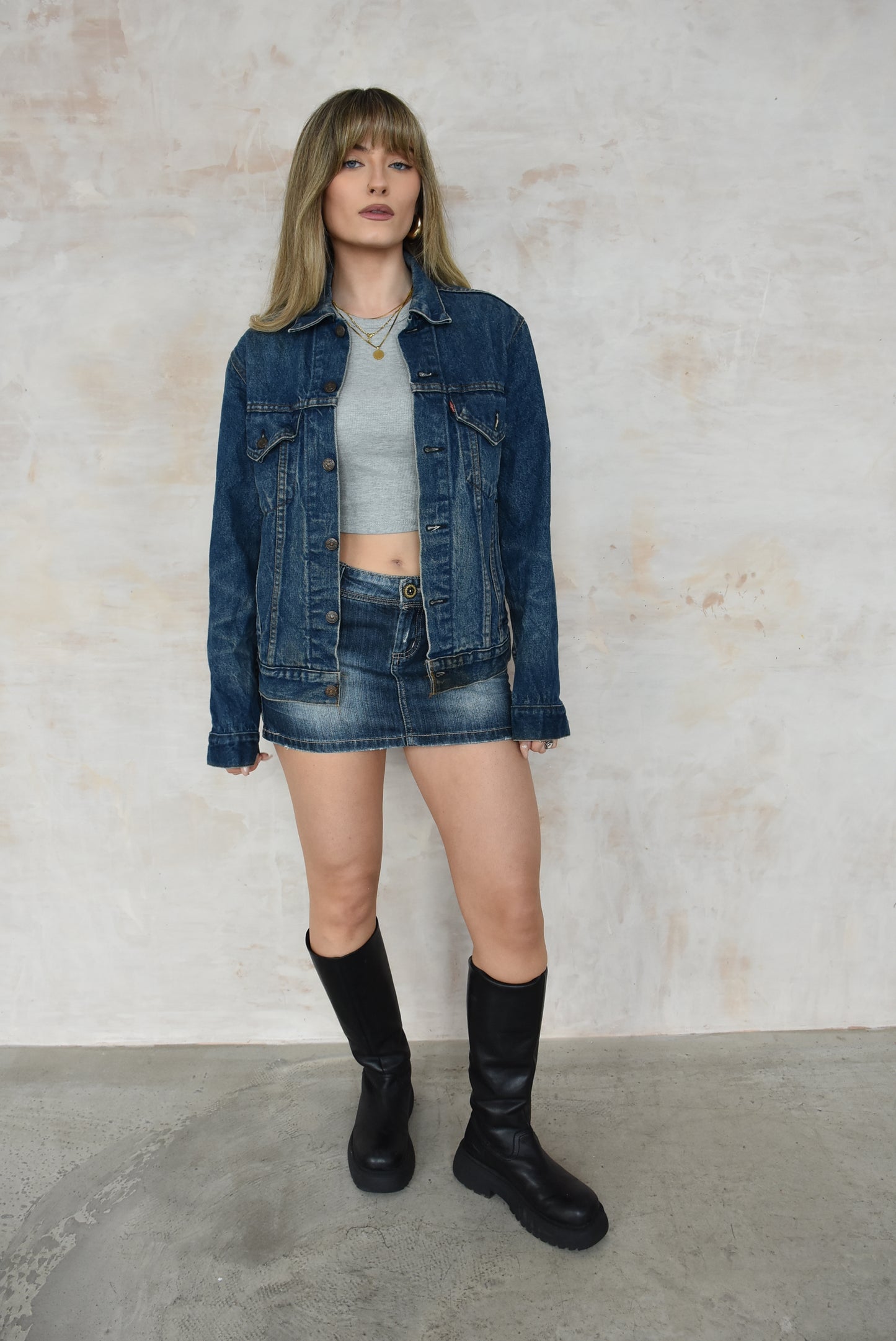 Vintage Y2K dark blue denim skirt