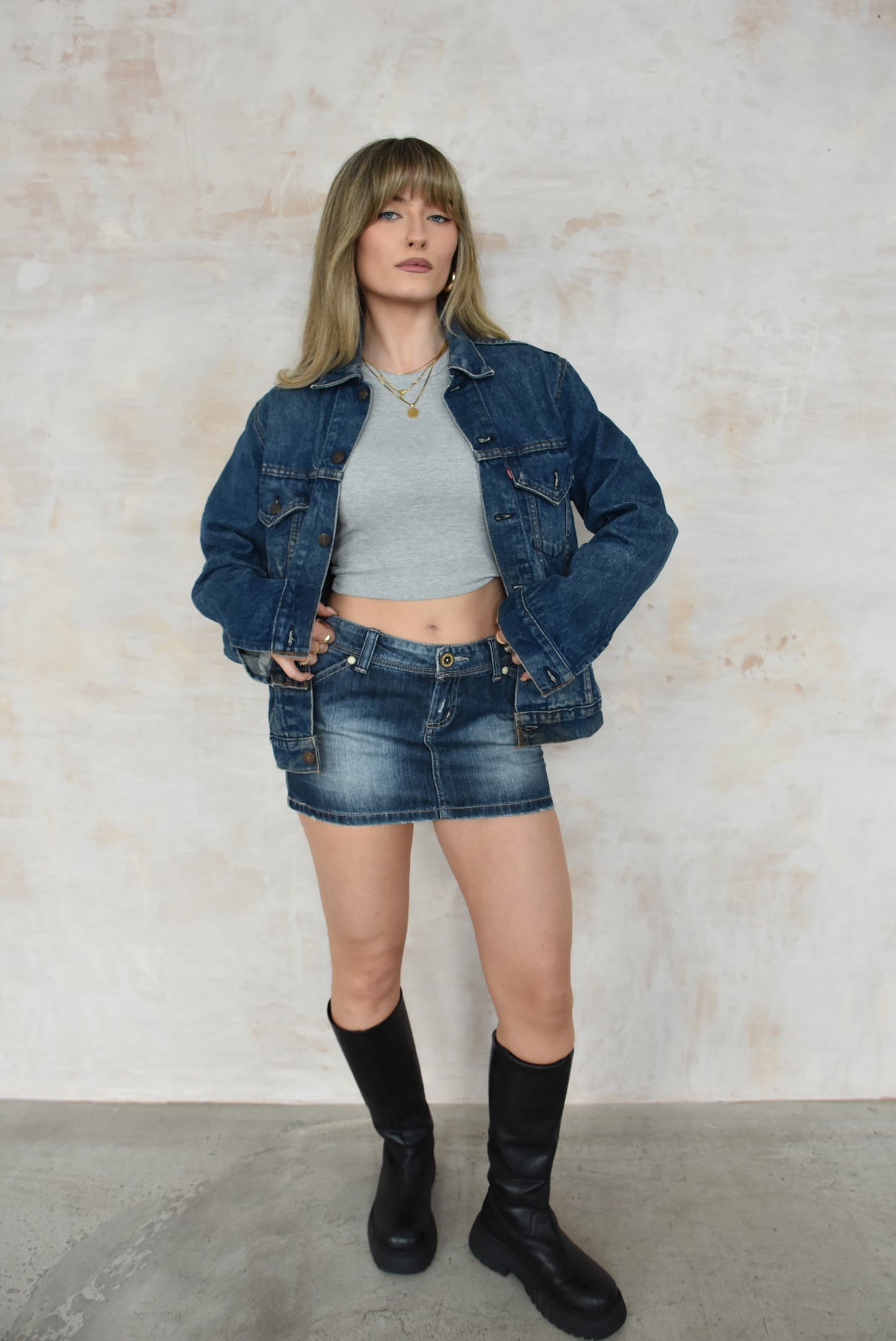 Vintage Y2K dark blue denim skirt