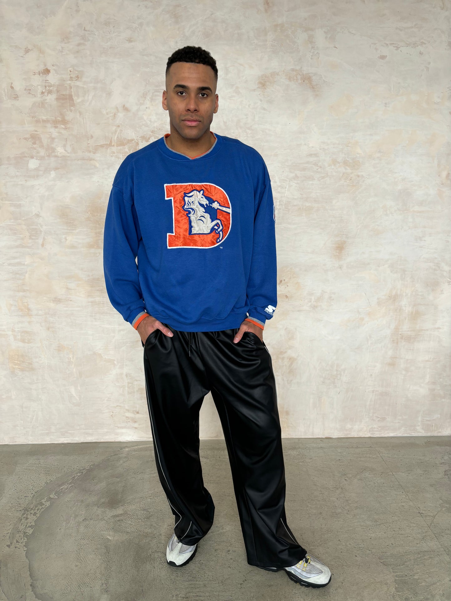 Vintage Starter NFL Sports Sweatshirt in Blue